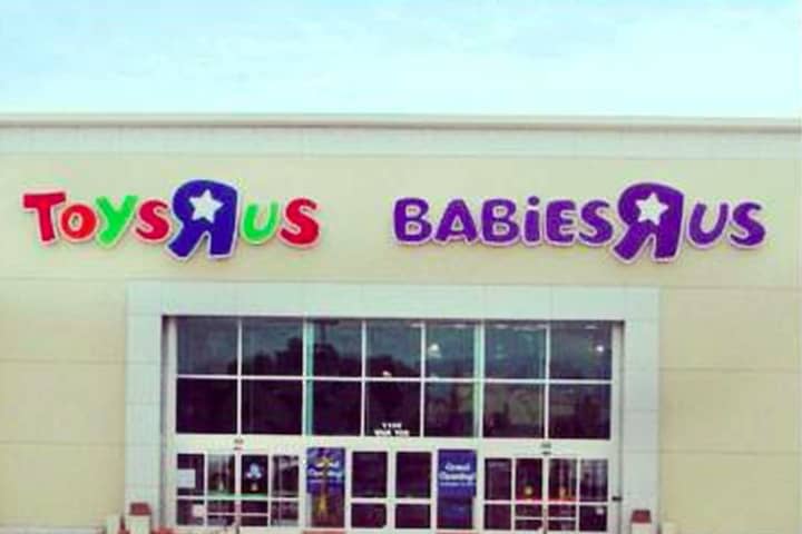 They're Bringin' Geoffrey Back: Toys R Us Going For New Name, Parsippany HQ