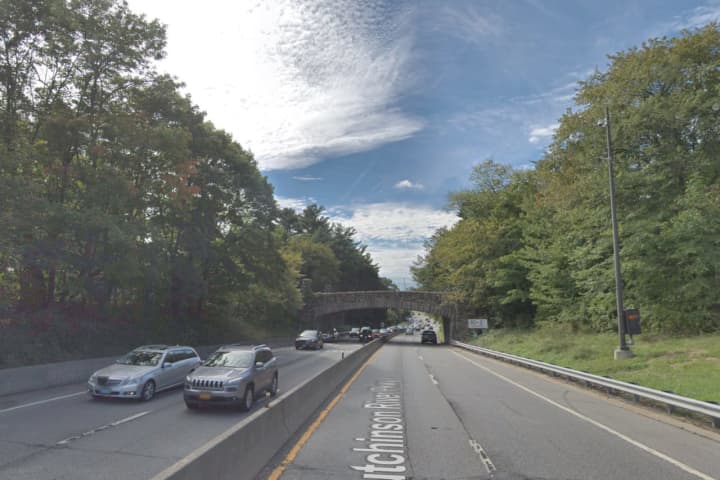 Truck Crashes Into Overpass On Hutchinson River Parkway