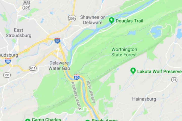 Overturned Tractor Trailer In Hardwick Backs Up Route 80 Westbound
