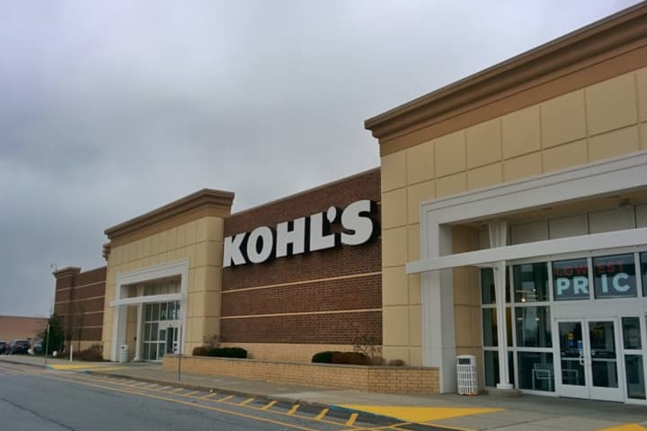 Newburgh Woman Charged With Stealing Purse At Kohl's