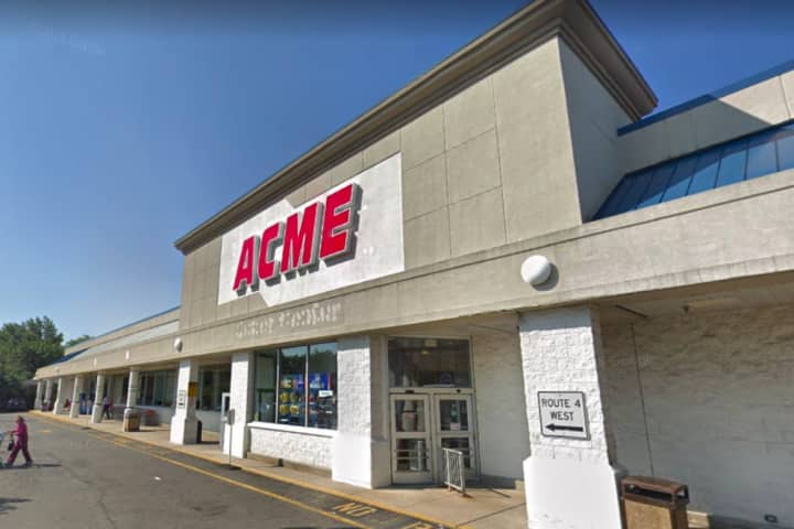 Acme Stores In Woodcliff Lake, Elmwood Park To Shutter
