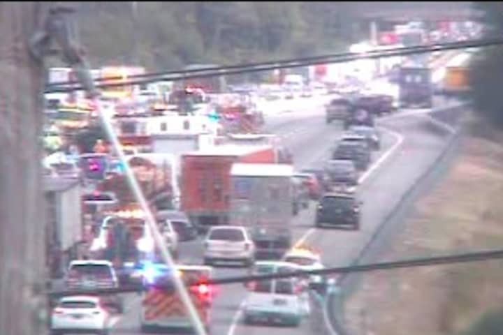 Crash Involving Overturned Truck Causes Afternoon Gridlock On I-87 In Rockland