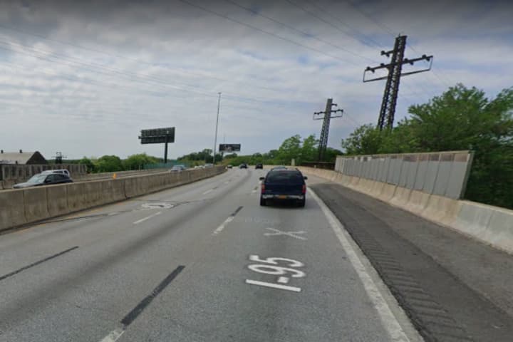 Person Seriously Injured After Falling Or Jumping Onto I-95, Police Say