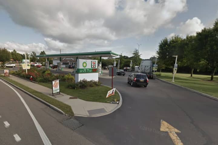 ID Released For Motorist Killed After Jeep Crashes Into 7-Eleven On Long Island