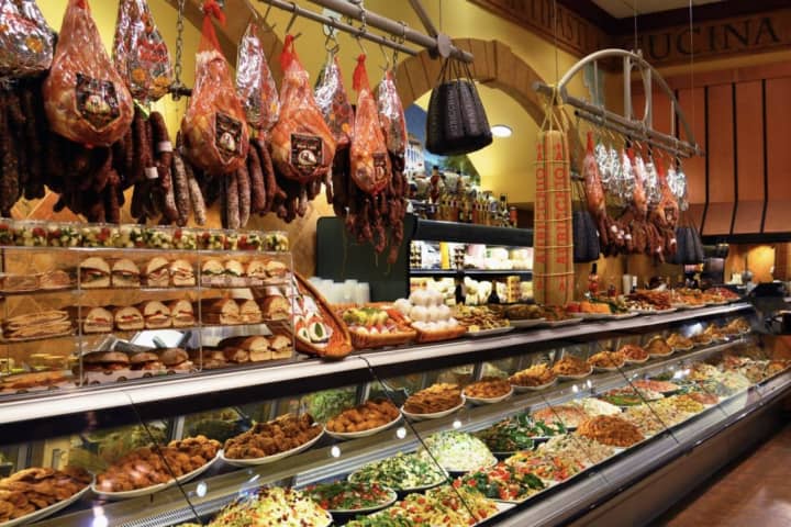 Supermarket Planning Move To Bigger Location In Yorktown