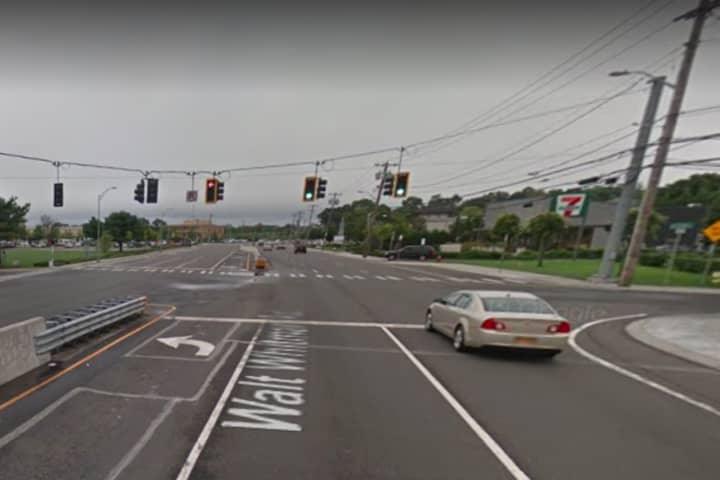 Pedestrian Seriously Injured After Being Struck By Jeep On Long Island