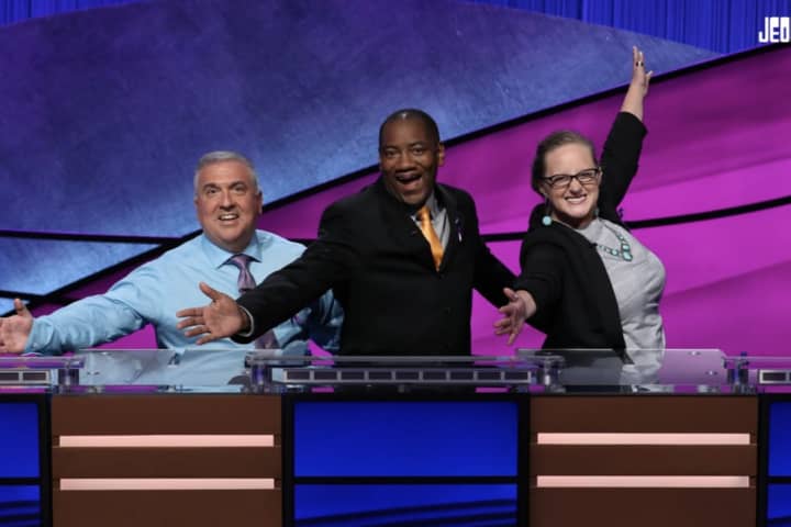 HS Teacher From Ulster Advances To 'Jeopardy!' Tourney Of Champions Finals