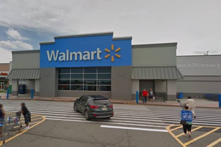 Lawsuit: Walmart Worker Crushed Morris County Man's Hand With Shopping Carts