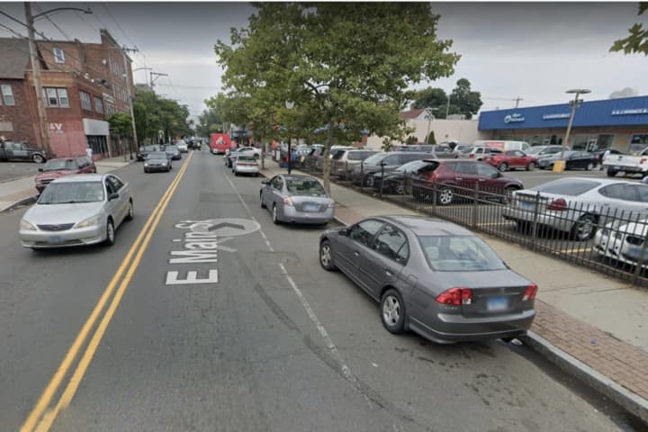 Victim Enters Local Business Seeking Help After Being Shot, Bridgeport Police Say