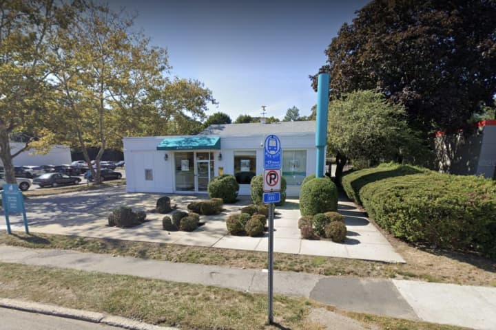 Stamford Bank Robber Nabbed Within Hours, Police Say