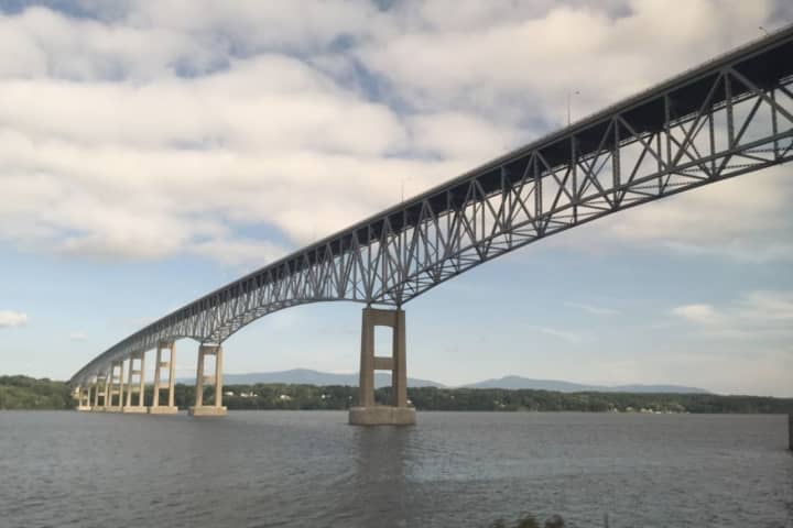 Man Attempting To Jump From Kingston-Rhinecliff Bridge Pulled To Safety By Ulster Police