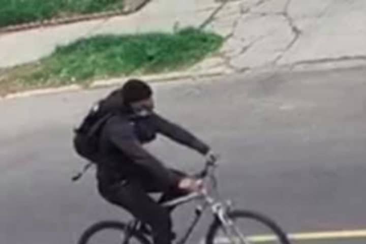 KNOW HIM? Police Seek Cyclist Accused Of Stealing Woman’s Purse In Newark