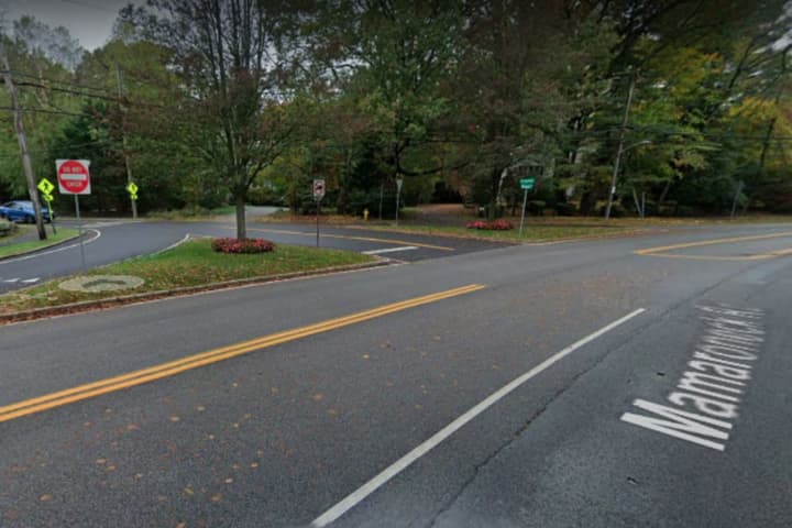 Road Rage: Man Attacks Driver With Hunting Knife In Scarsdale, Police Say