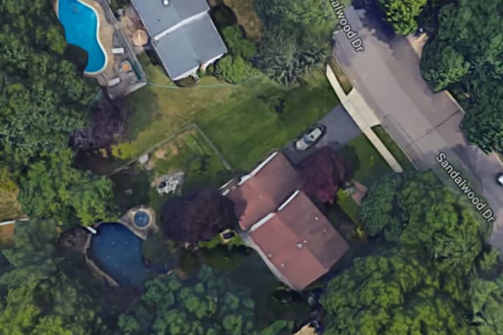 Boy, 4, Drowns In Backyard East Brunswick Pool