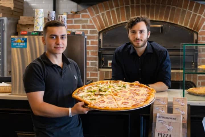 College Dropouts Open 2nd Bergen County Pizzeria Since December