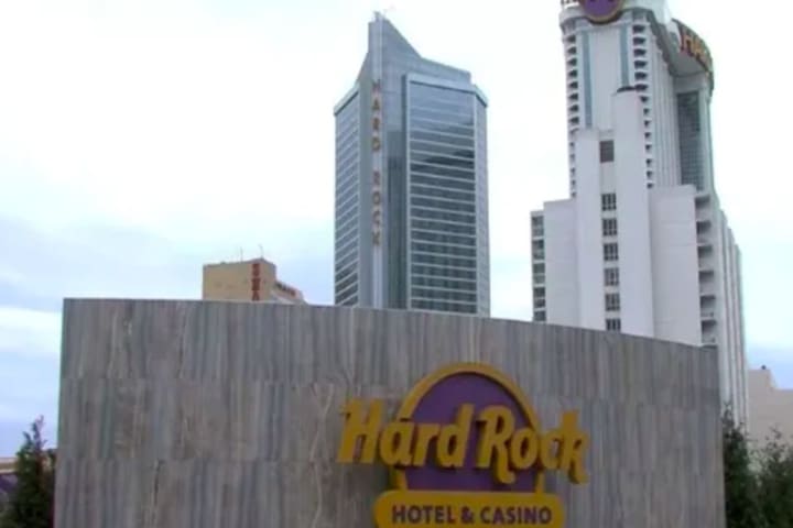 Man Dies In Fall At Atlantic City Casino