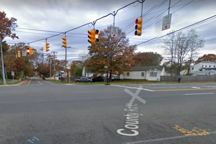 Man Injured In Two-Vehicle Crash At Busy Suffolk County Intersection