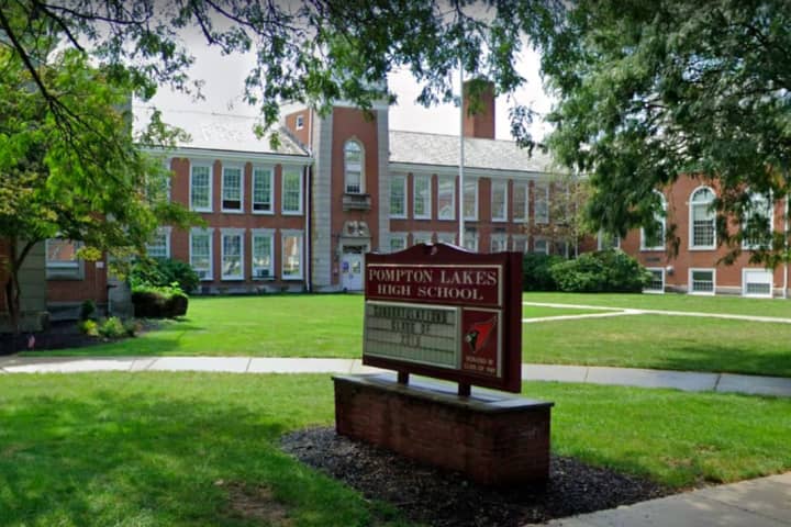 COVID-19: Passaic County High School Reports 4 Cases