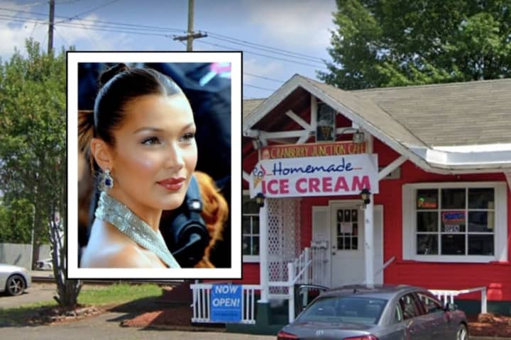 Hadid In Hackensack: Model Bella Grabs Ice Cream, Sliders With Friend In NJ