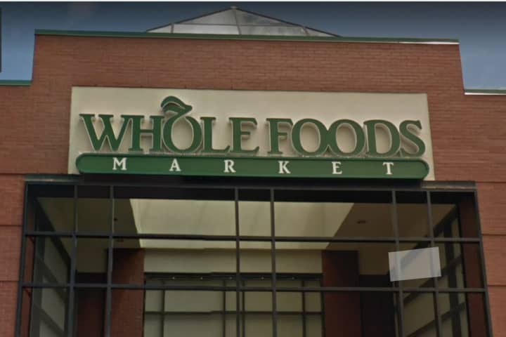 New Whole Foods Opens In Nassau County