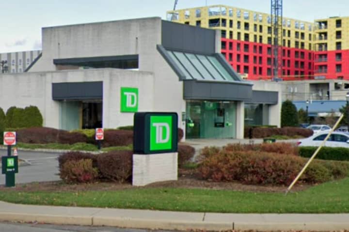 Man Admits To Robbing Bridgewater Bank In NJ, NY Spree