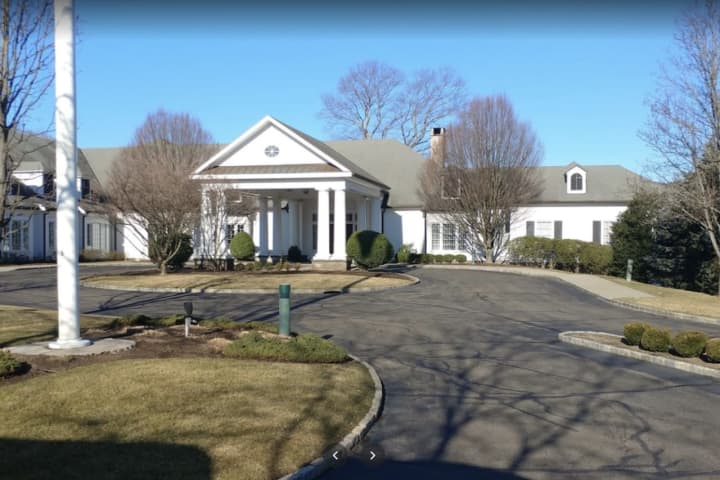 Paychecks, Face Masks, Toilet Paper Stolen From Country Club In Darien