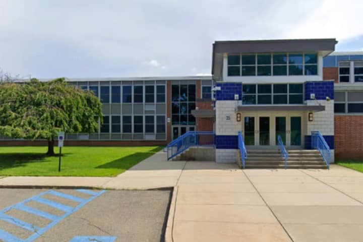 COVID-19: Central Jersey High School Athletes Test Positive, Teachers' Union Says