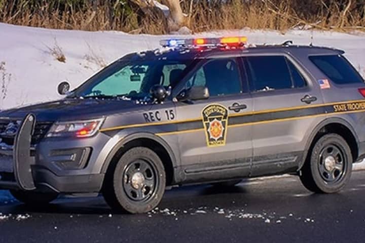 1 Dead After Minivan Loses Control On Route 78