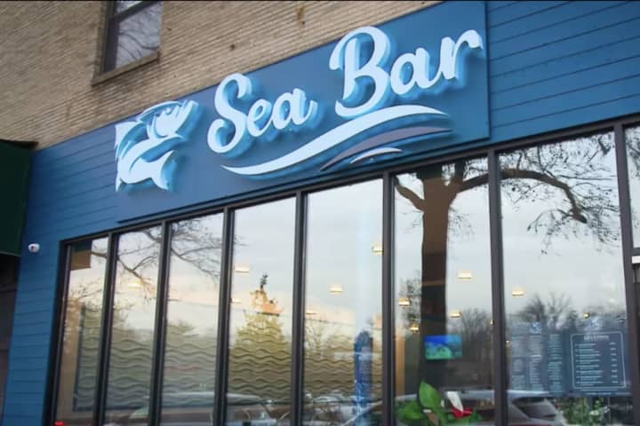 New Nassau County Seafood Restaurant Making A Splash