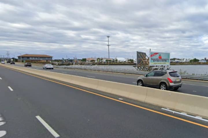 Pedestrian, 77, Killed Climbing Route 40 Median In Atlantic City