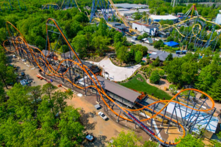 'Out Of Control' Six Flags Rollercoaster Leaves Riders Hurt
