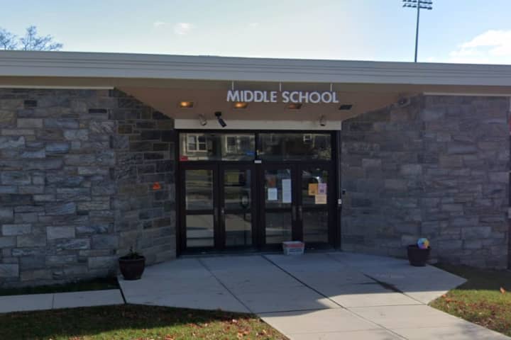 Report: Tenured Morris County Middle School Teacher Sent ‘Inappropriate’ Emails To Student, 15