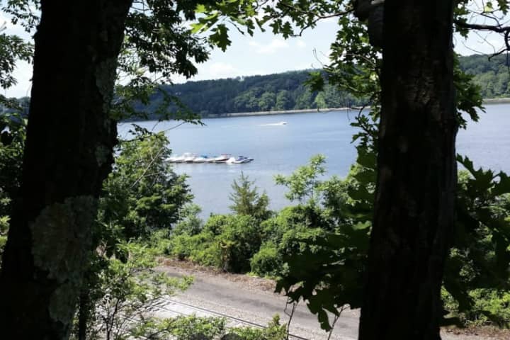 Decomposed Body Found Along Shore Of Hudson River In Poughkeepsie