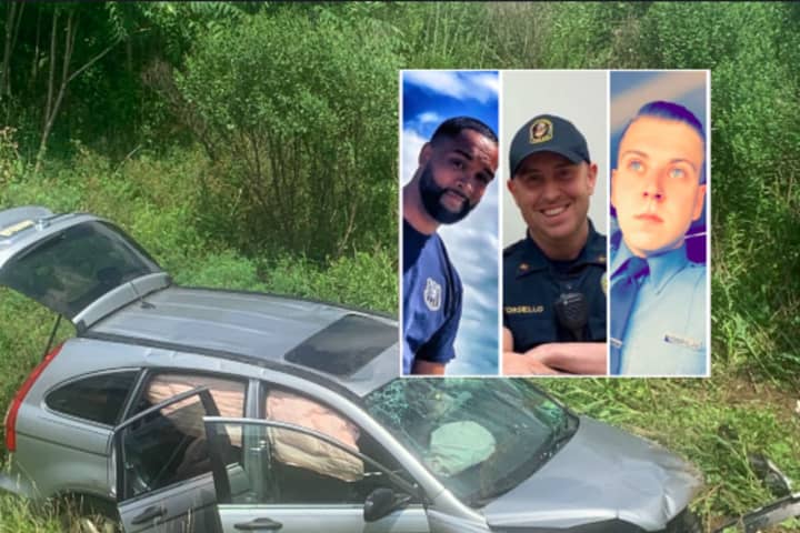 'All We Heard Was Screaming': Off-Duty Officers, EMT Rescue 3 Victims From Turnpike Crash
