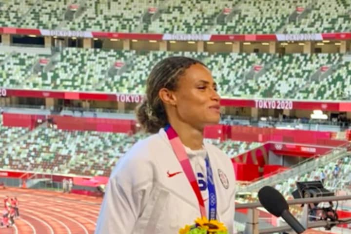 NJ's Sydney McLaughlin Sets New Olympic World Record To Win Gold
