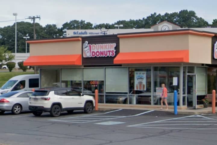 KNOW ANYTHING? Police Seek Info In Warren County Dunkin’ Donuts Incident