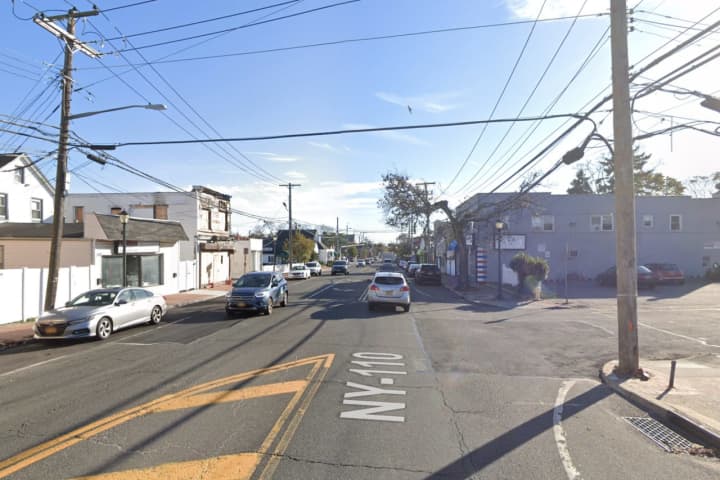 Man Seriously Injured After Being Struck By SUV At Long Island Intersection