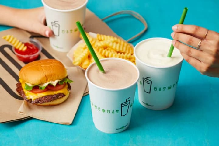 NJ's First Shake Shack With Drive Thru Coming To Route 17