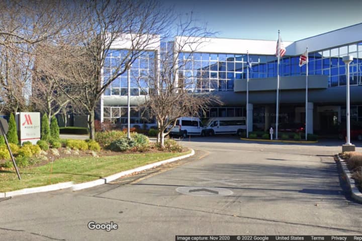 Girl Found Unresponsive At Long Island Hotel Pool