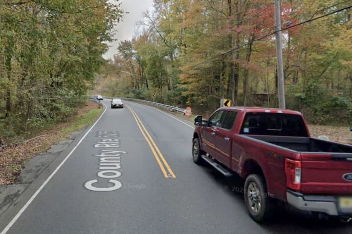 Serious Crash Into Woods Reported In Central Jersey (DEVELOPING)
