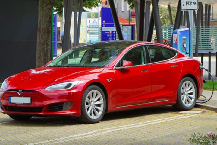 Arlington Welcomes First Tesla Dealership: Report