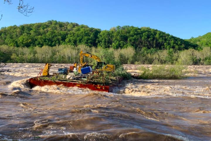 Construction Barges Carrying Excavator Break Loose, Float Down Potomac River