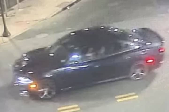 Philadelphia Police Release Photo Of Rape Suspect's Sedan