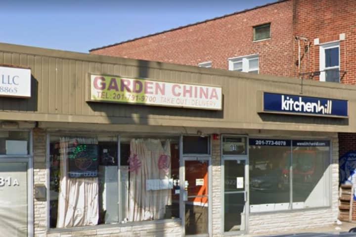 Armed Robber Pistol Whips Chinese Restaurant Worker In Elmwood Park: Police