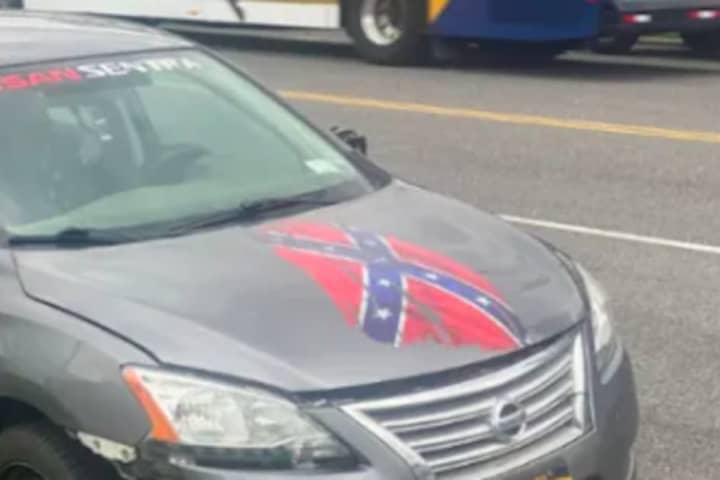 Construction Worker Barred From School In Region Over Confederate Flag