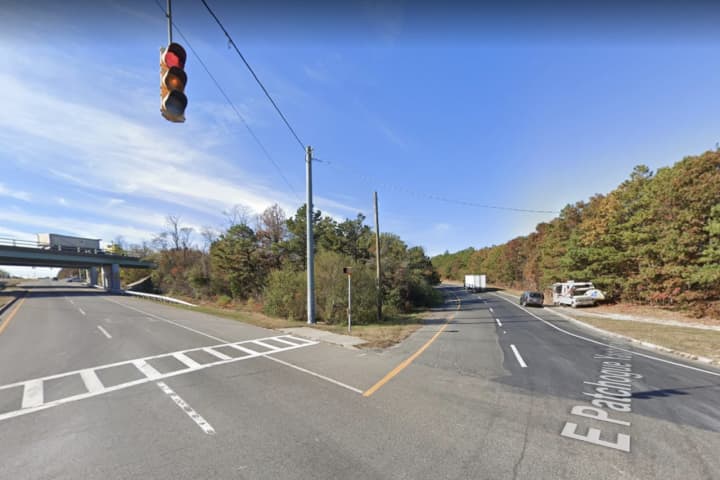 32-Year-Old Killed In Two-Vehicle Crash Near Long Island Intersection