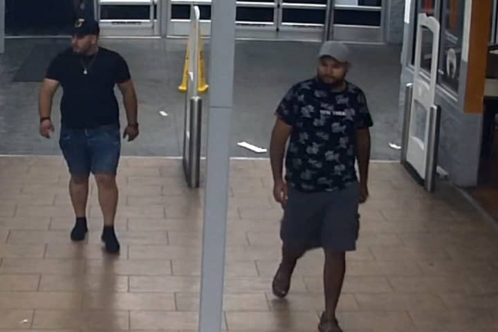 KNOW THEM? Men Snatch iPhones From Lehigh Valley Walmart: Colonial Regional Police