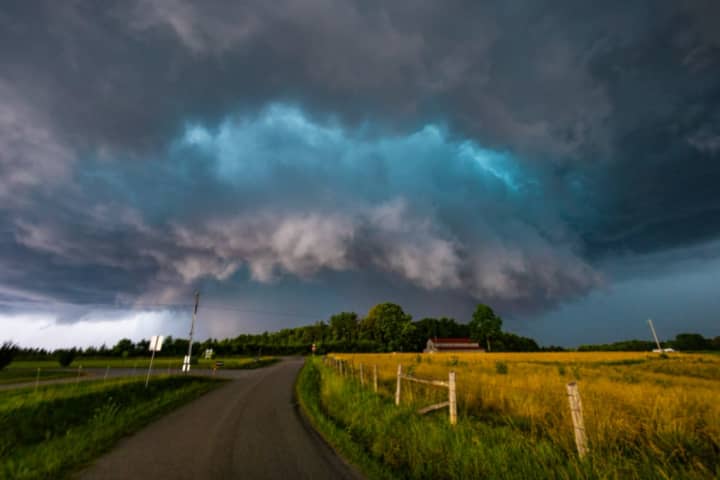 Stunning Footage Of 3 Virginia Twisters Captured By Residents