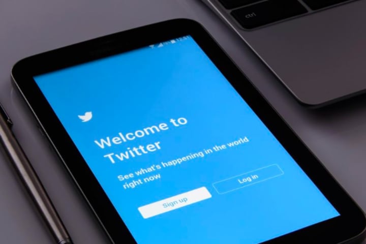 Twitter Fully Operational After Temporary Worldwide Outages That Affected Some Users