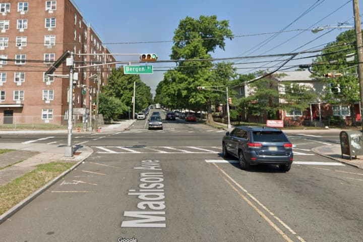 Cyclist Struck By Car In Newark: DEVELOPING